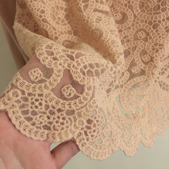 American Eagle lace back sweater - Picture 3 of 5